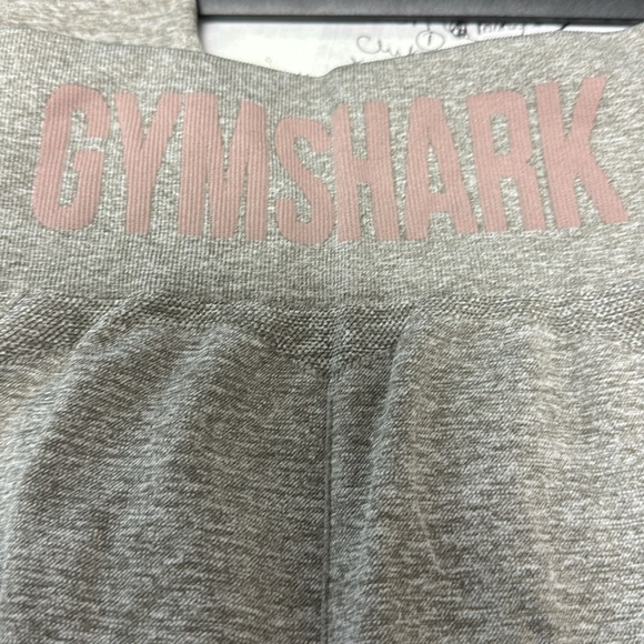 Gray gymshark leggings - Picture 3 of 3